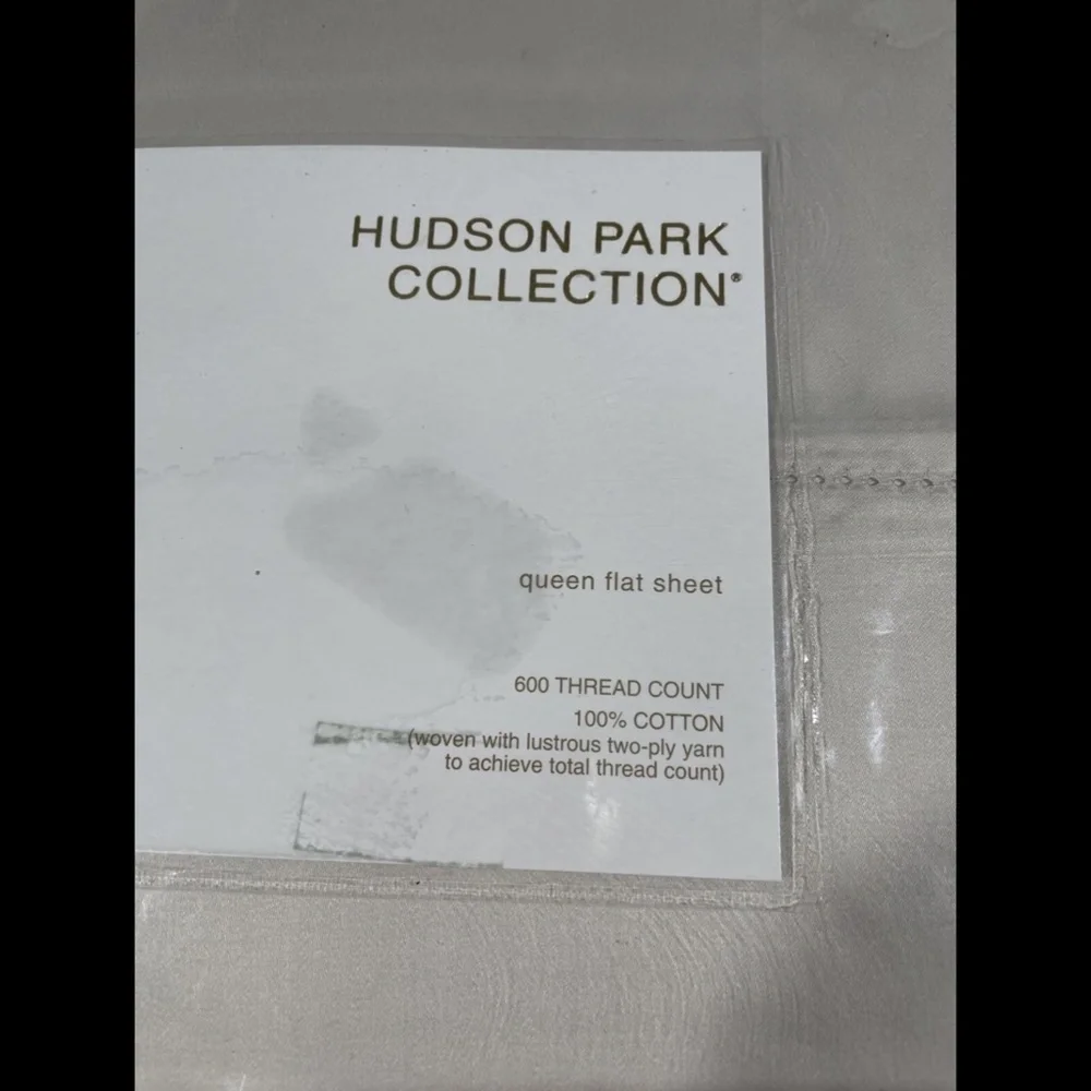 NIB [ Queen ] 600TC Cotton‎ Flat Sheet for Hudson Park in Silver